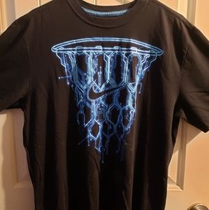 Black Nike baseball tee